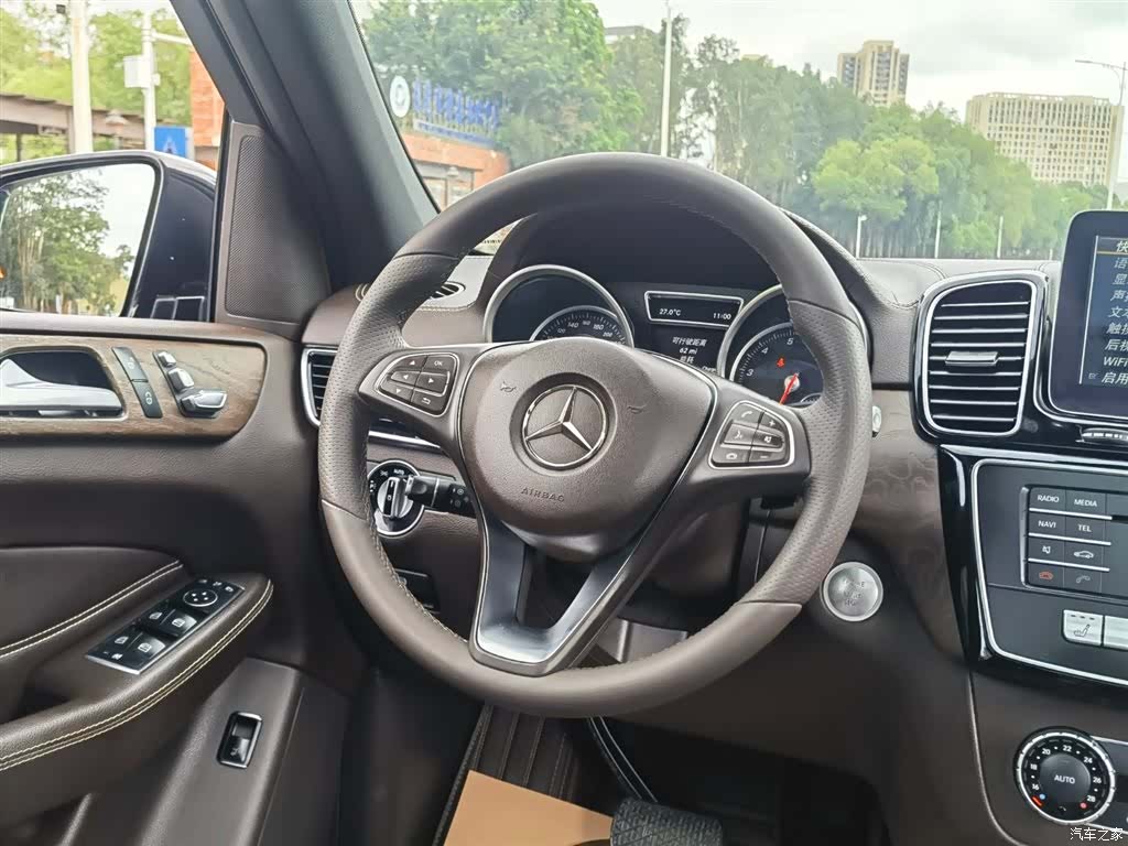 Mercedes-Benz GLE, 2017 12