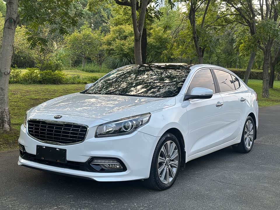 Kia K4