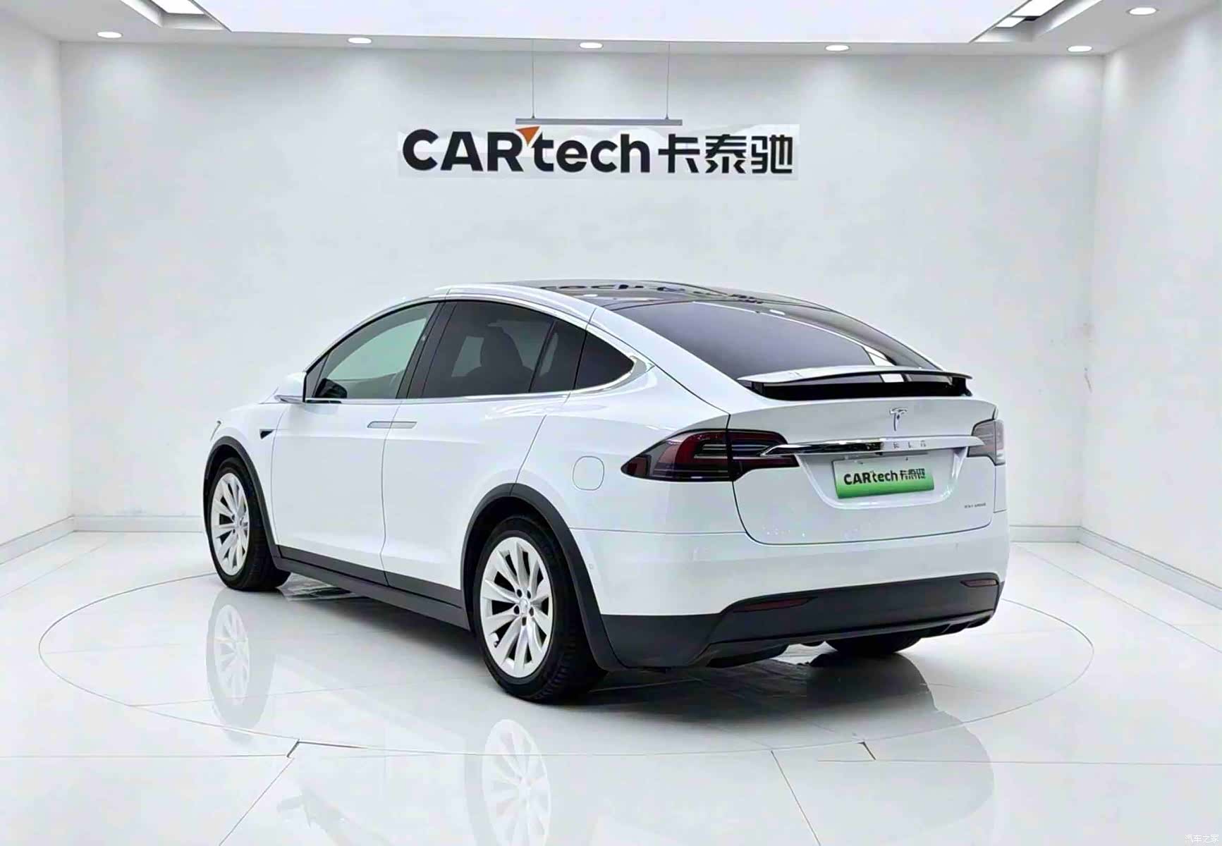 Tesla Model X, 2021 7