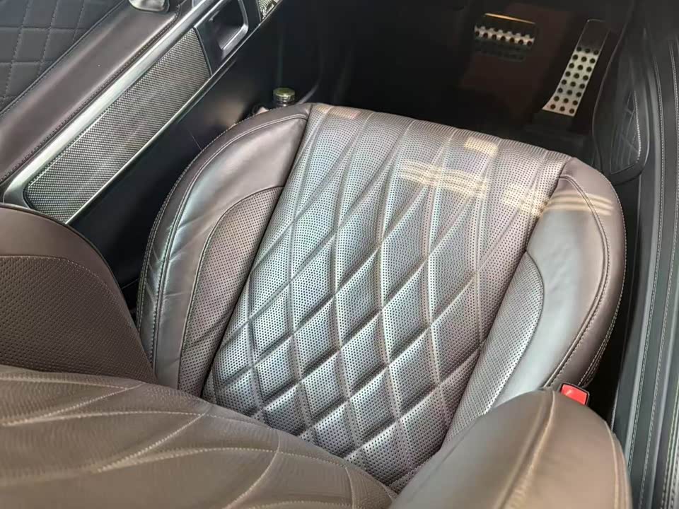 Mercedes-Benz G-class Mercedes-Benz G-class