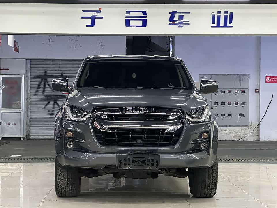 Isuzu D-MAX