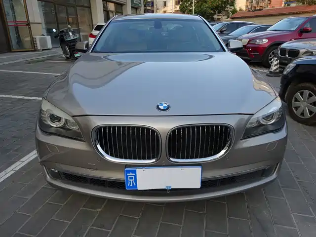 BMW 7-Series 2011 — купить из Китая под заказ