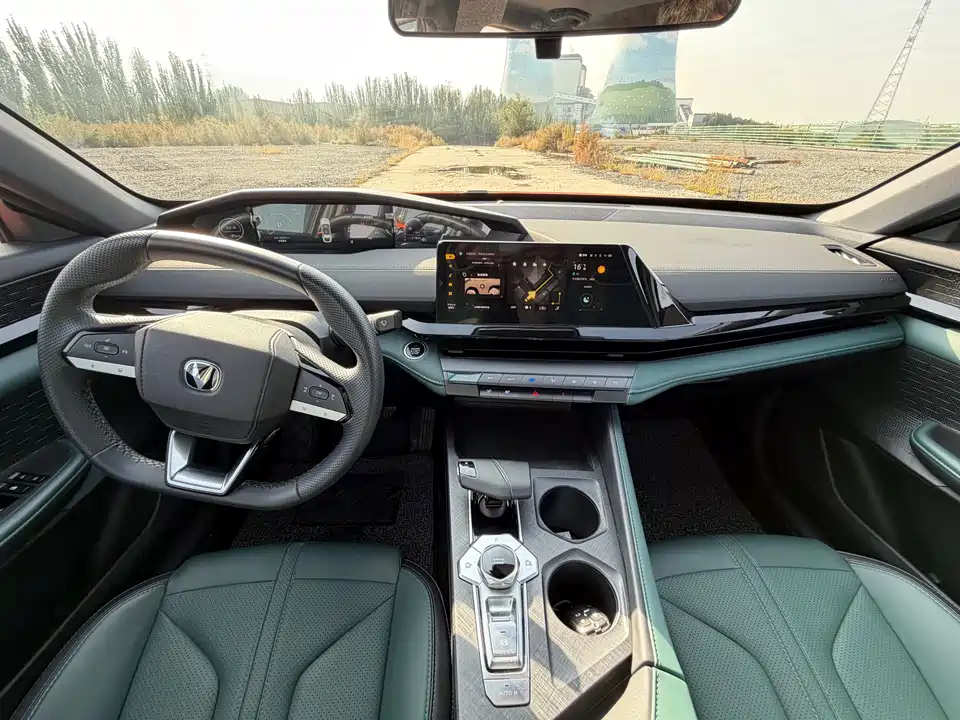 Changan UNI-V Smart iDD