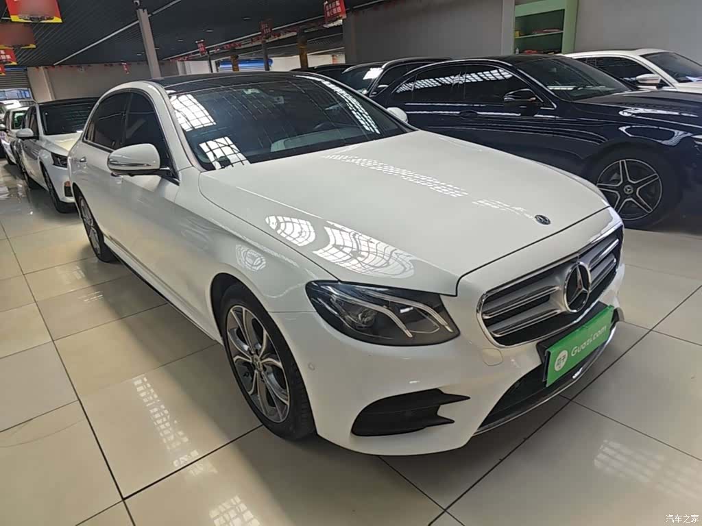 Mercedes-Benz E-Class, 2020 4