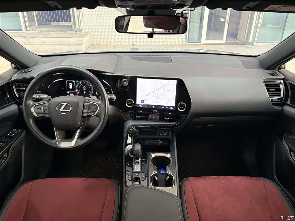Lexus NX, 2024 все фото