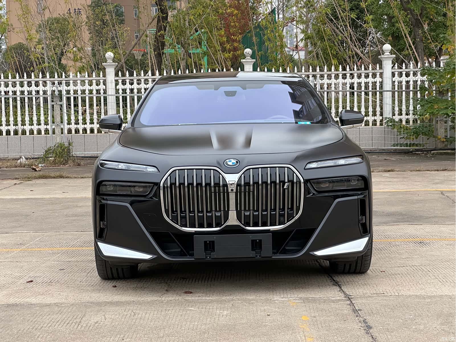 BMW i7, 2023 2