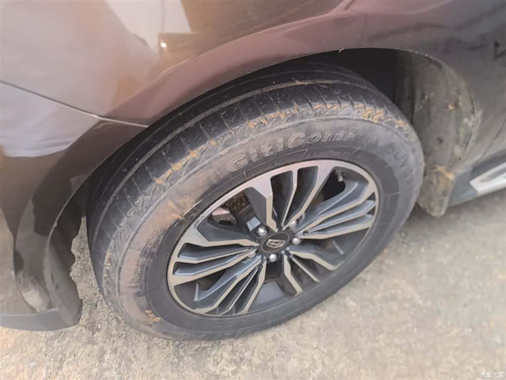 Geely X6, 2017 23