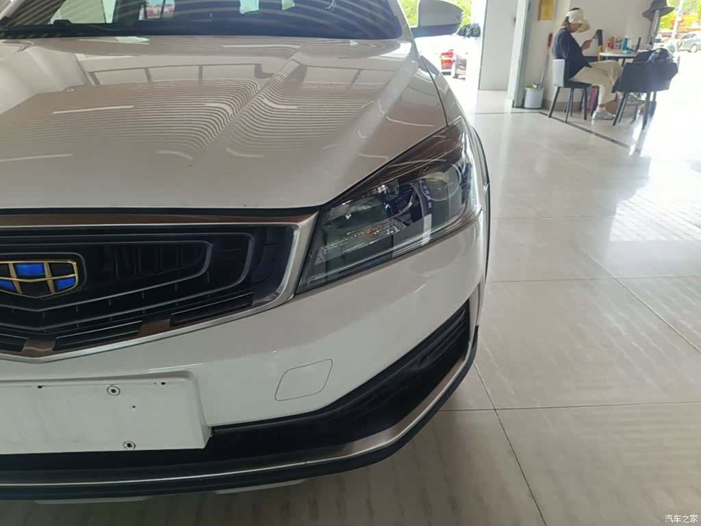 Geely S1, 2018 24