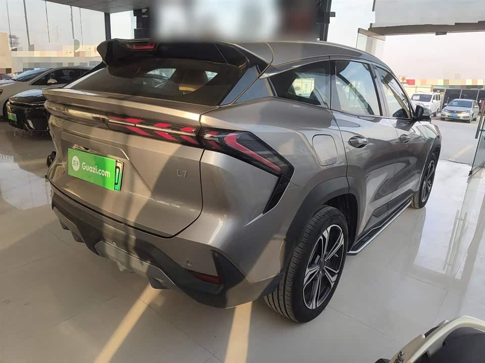 Geely Galaxy Galaxy L7