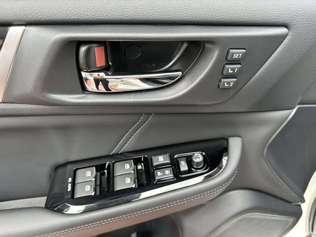 Subaru Legacy, 2017 14