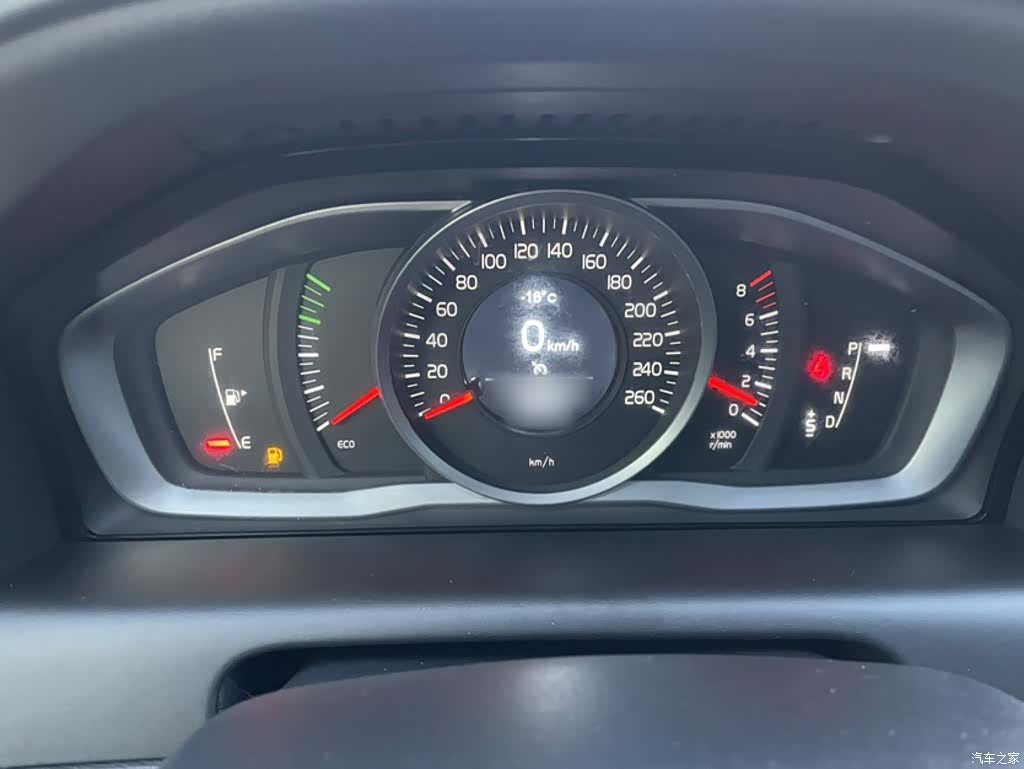 Volvo XC60, 2014 25