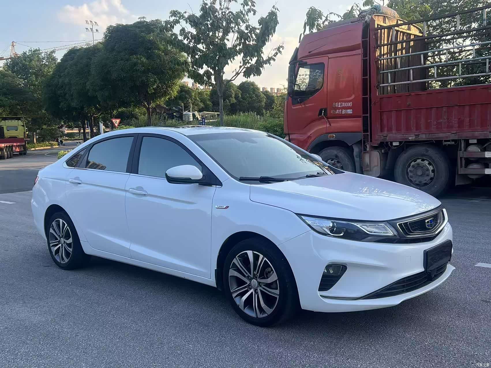 Geely Emgrand, 2018 3