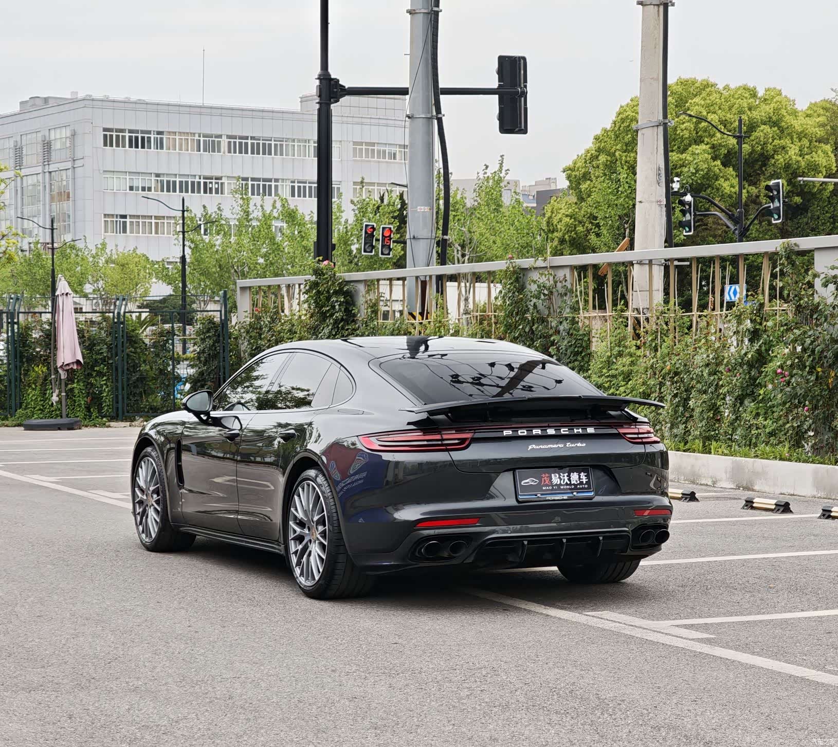 Porsche Panamera, 2017 6