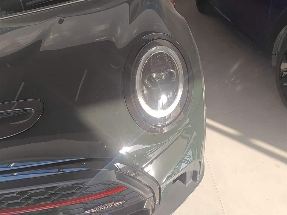 MINI JCW