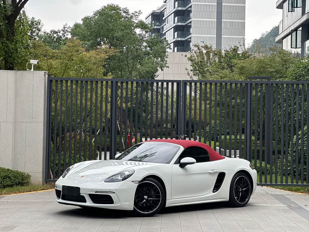 Porsche 718 2022 Boxster 2.0T