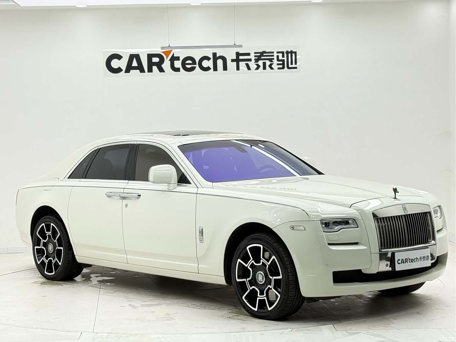Rolls-Royce Ghost, 2011 7