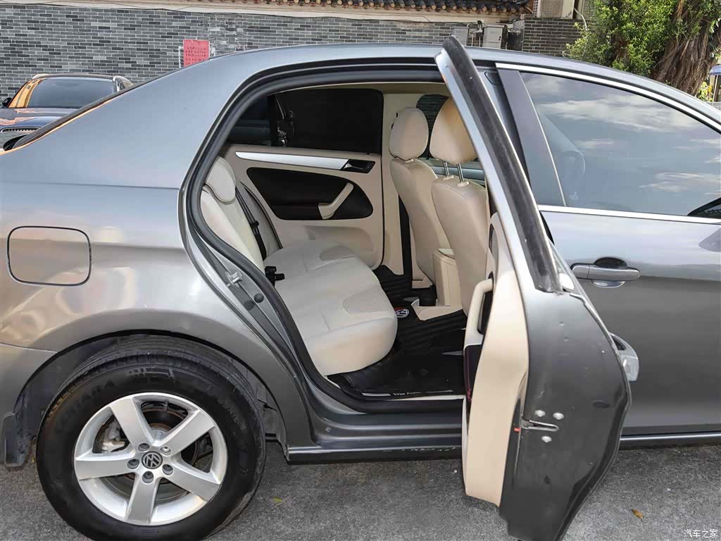 Volkswagen Bora, 2012 17