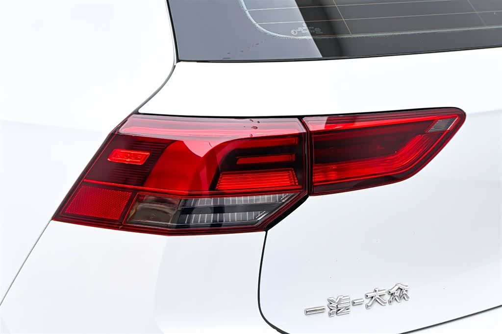Volkswagen Golf, 2022 9