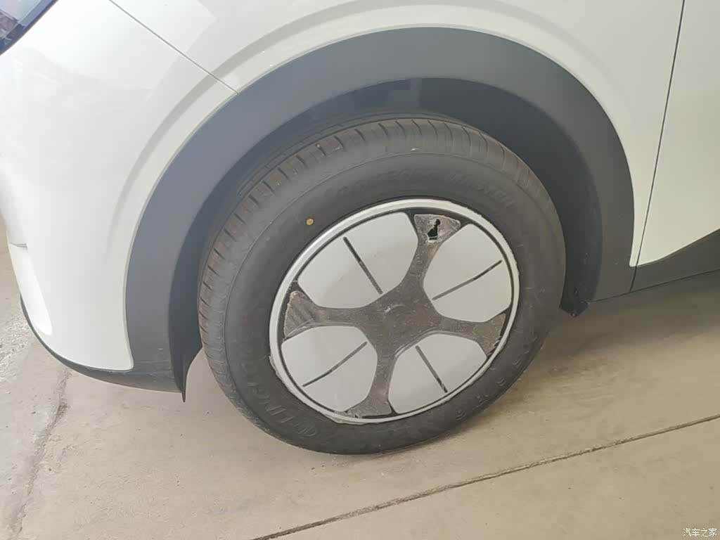 Geely Xingyuan, 2026 23