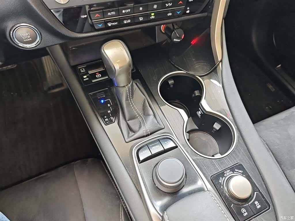 Lexus RX, 2017 14