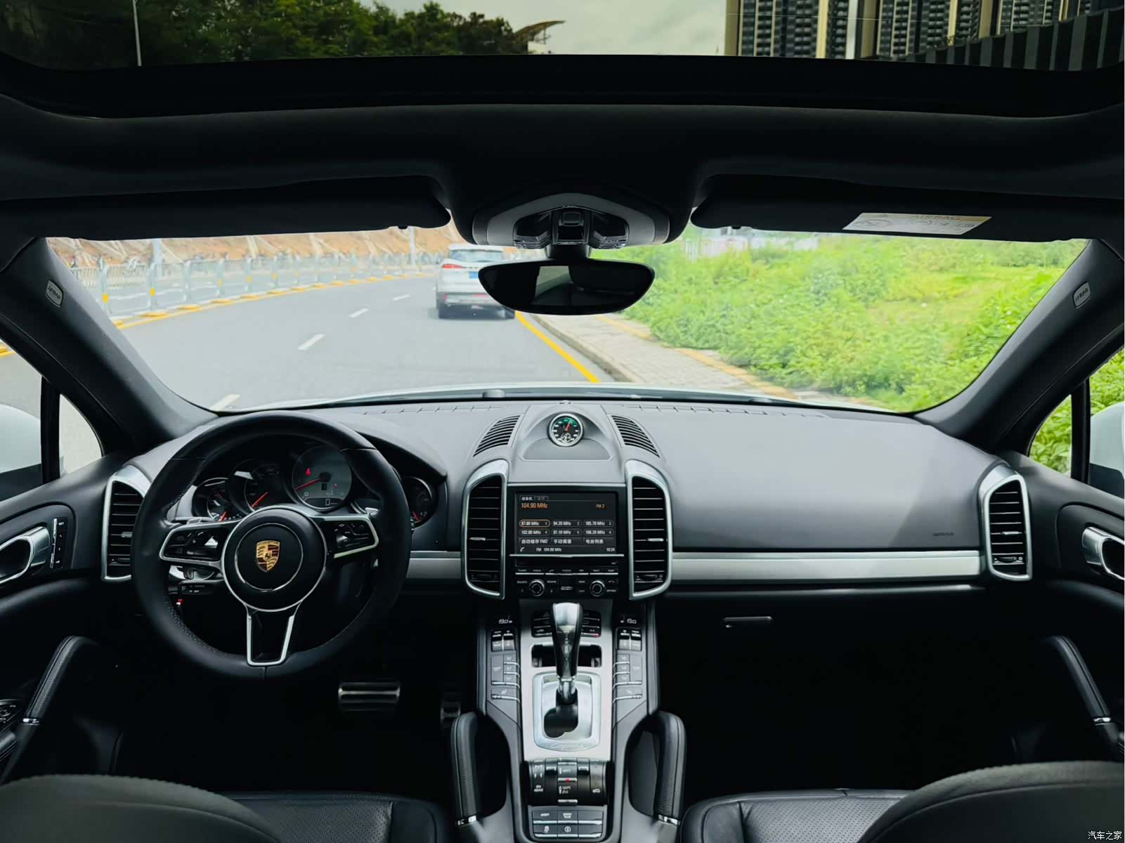 Porsche Cayenne, 2016 17