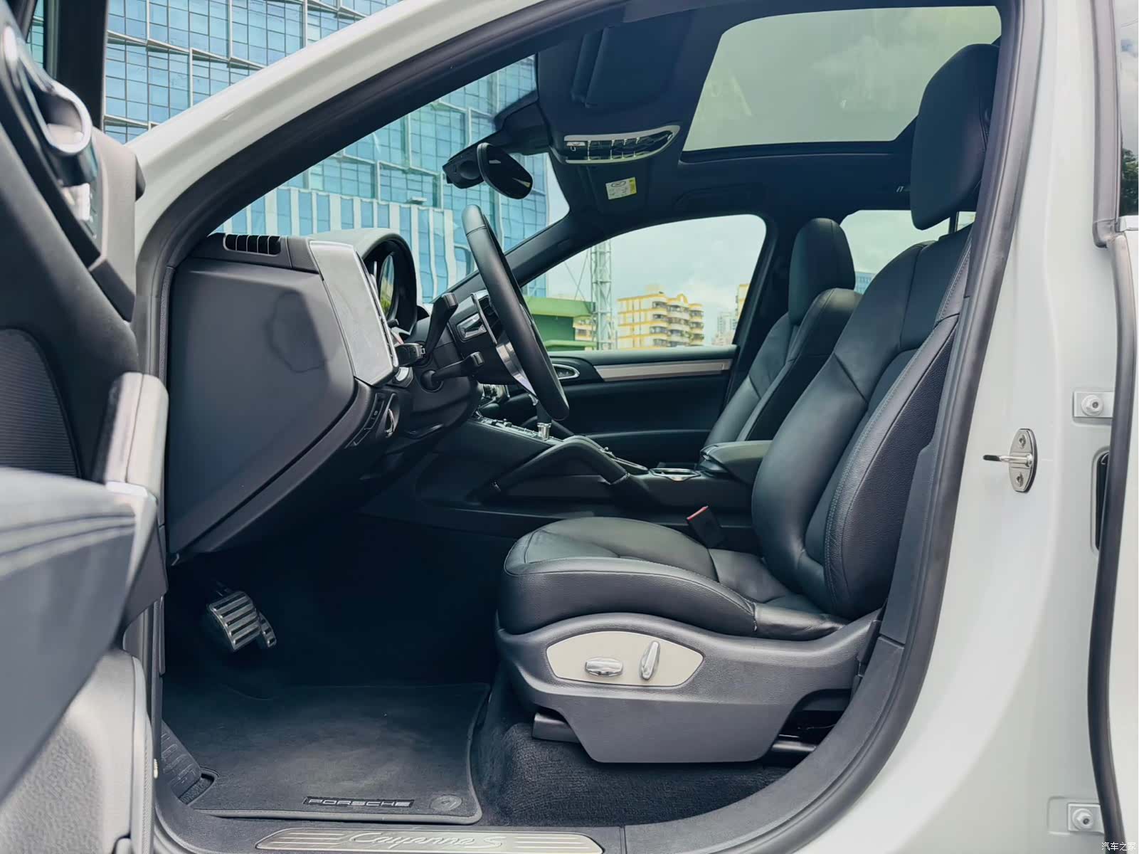 Porsche Cayenne, 2016 11