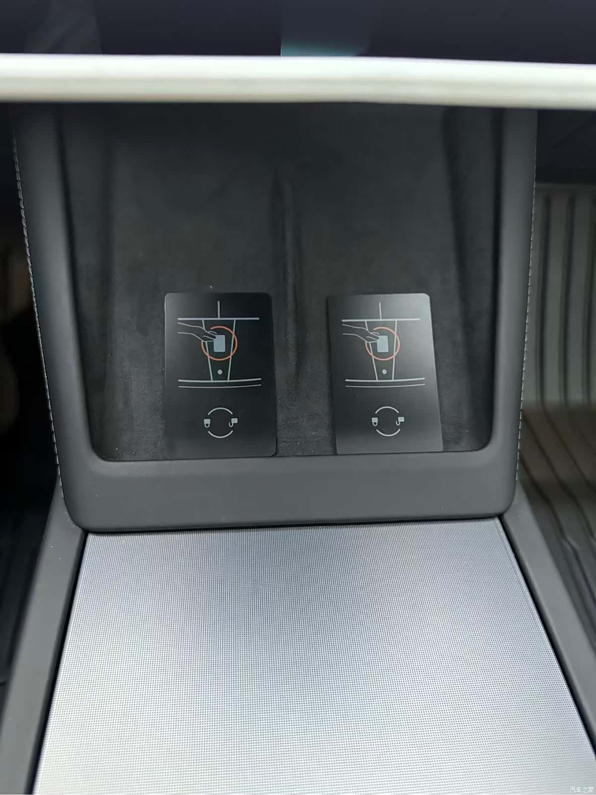 Tesla Model 3, 2025 13