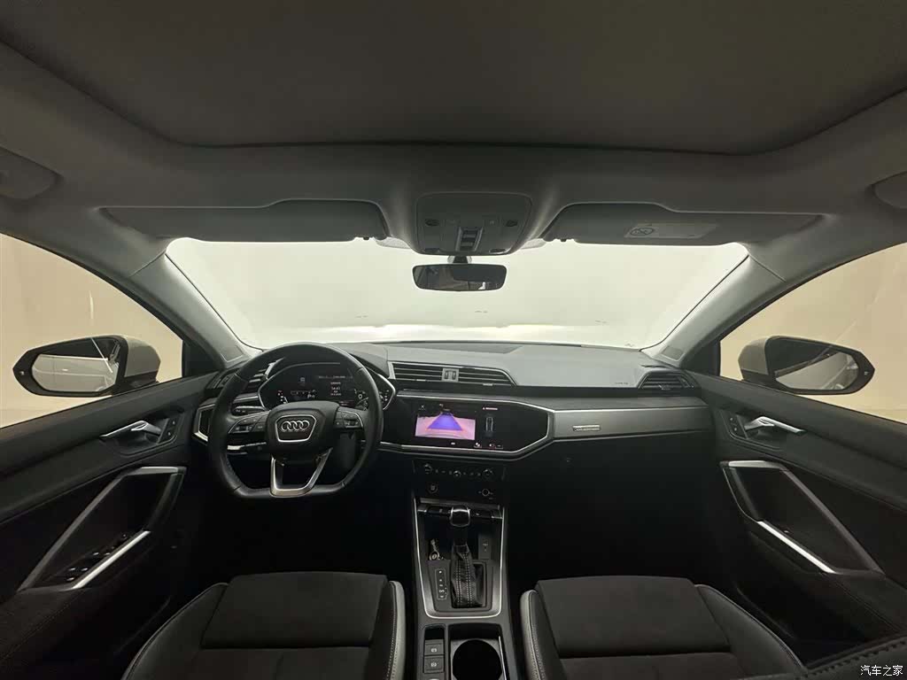 Audi Q3, 2023 19