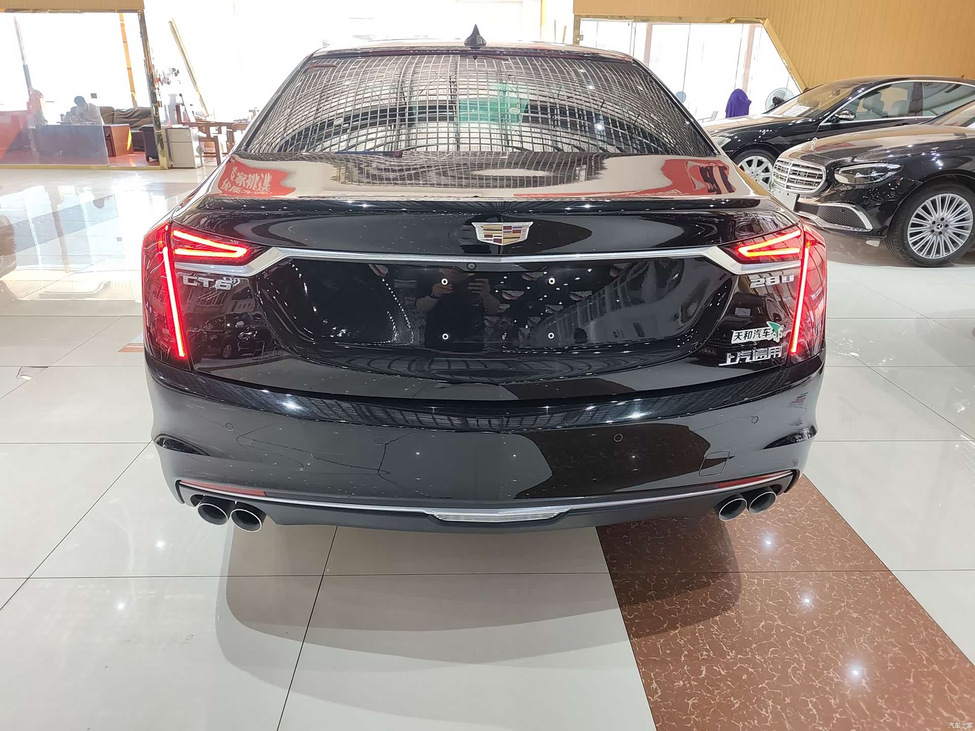 Cadillac CT6, 2023 11