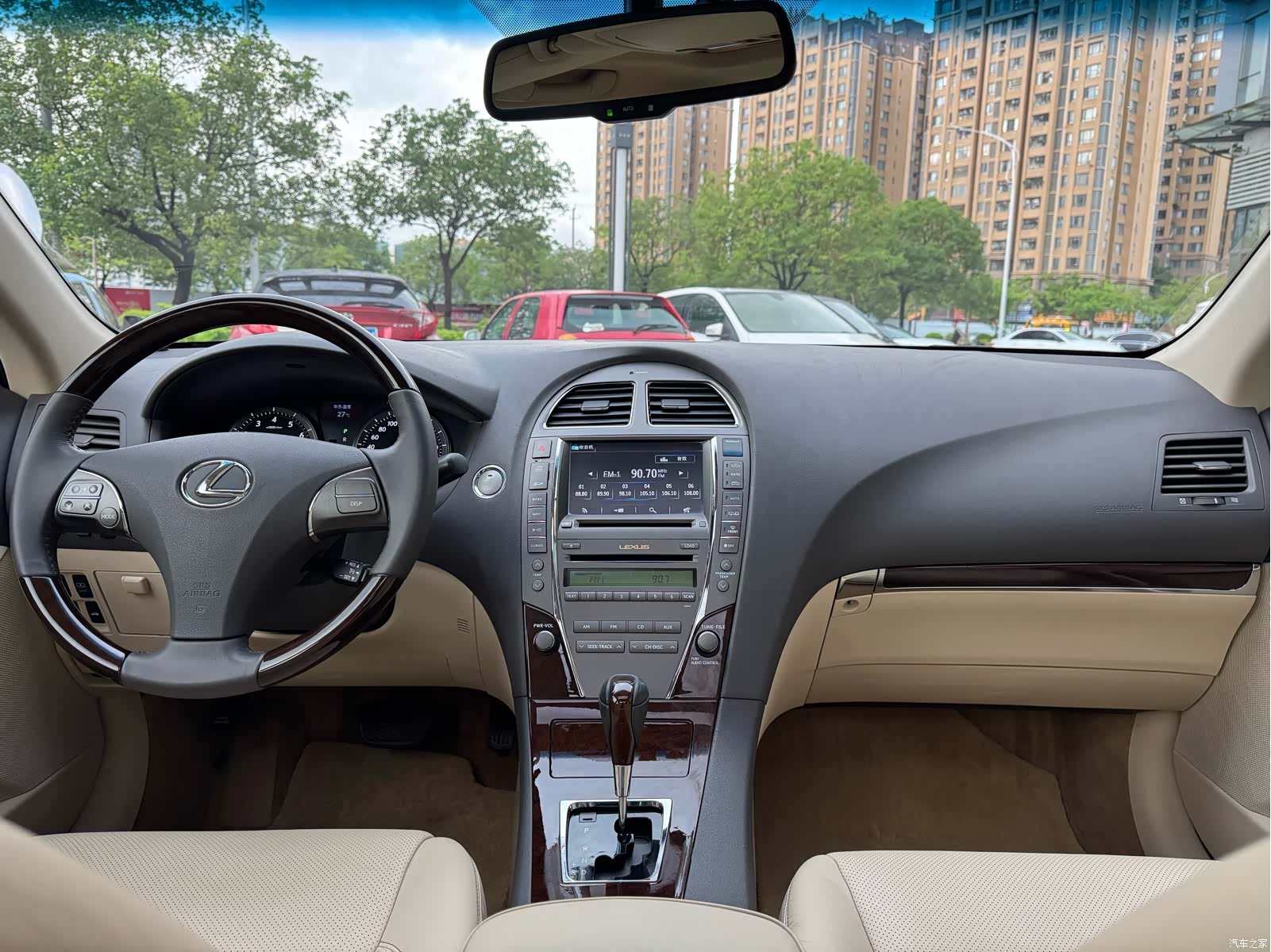 Lexus ES, 2011 11