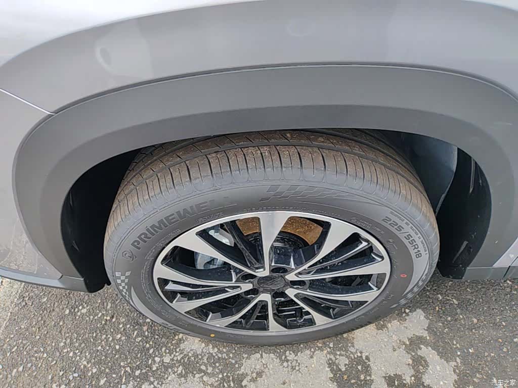 Geely Boyue, 2026 23