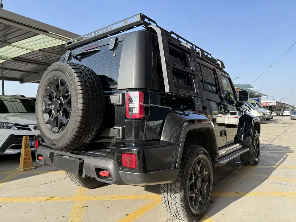 Beijing BJ40
