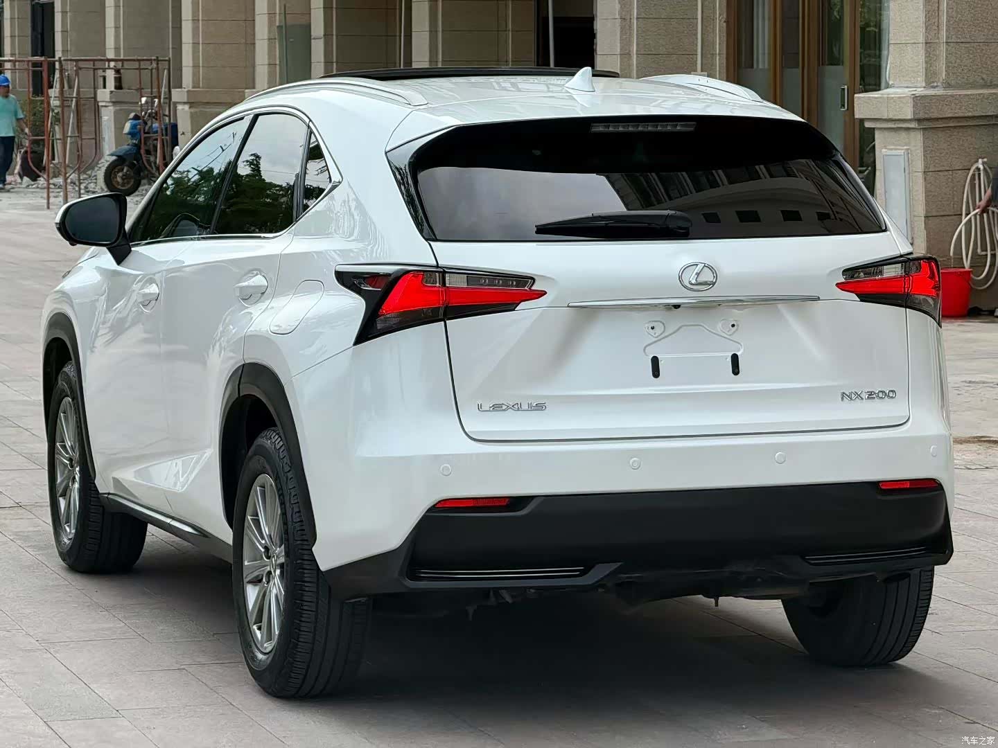 Lexus NX, 2016 8