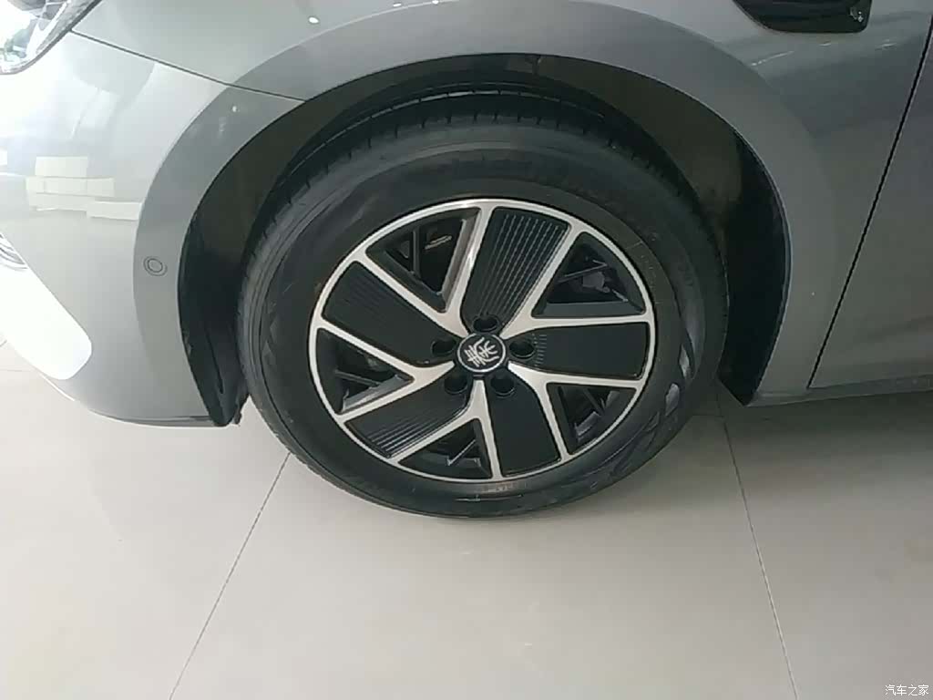 BYD Qin, 2025 23