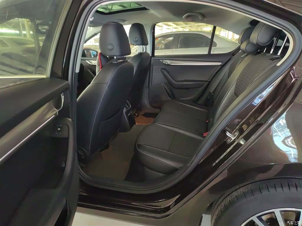 Skoda Octavia, 2018 13