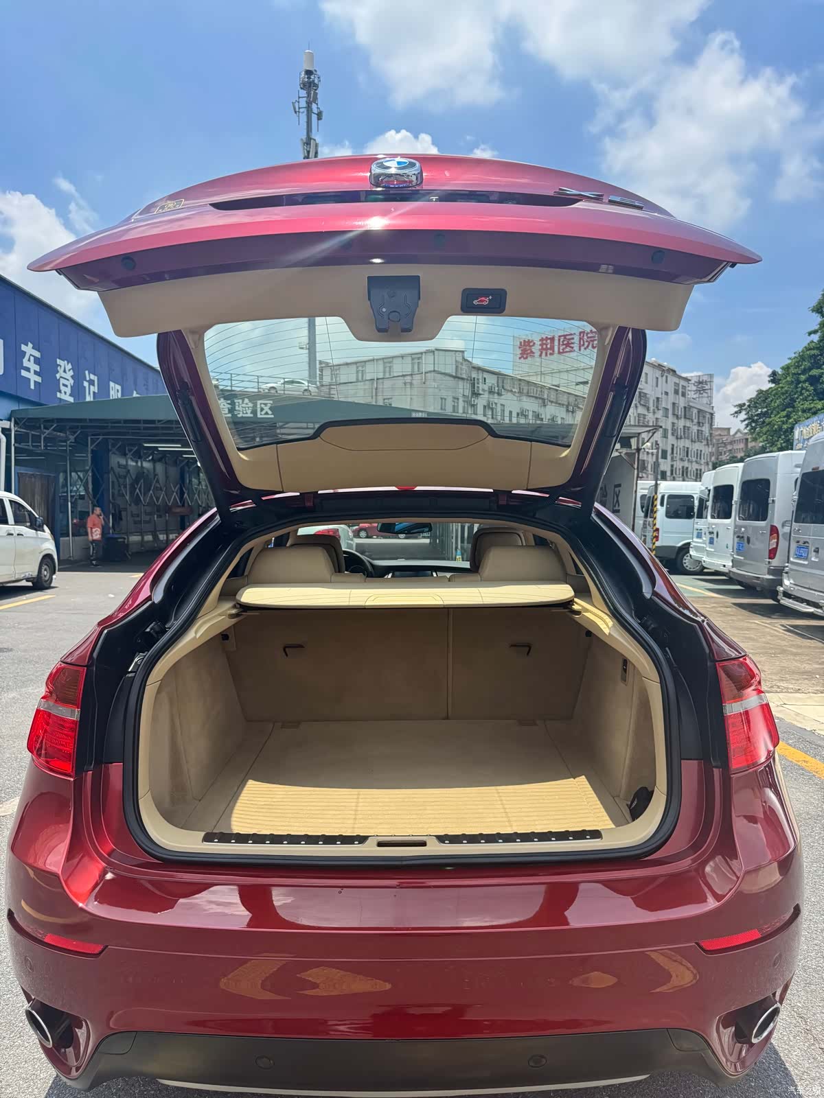 BMW X6, 2012 19