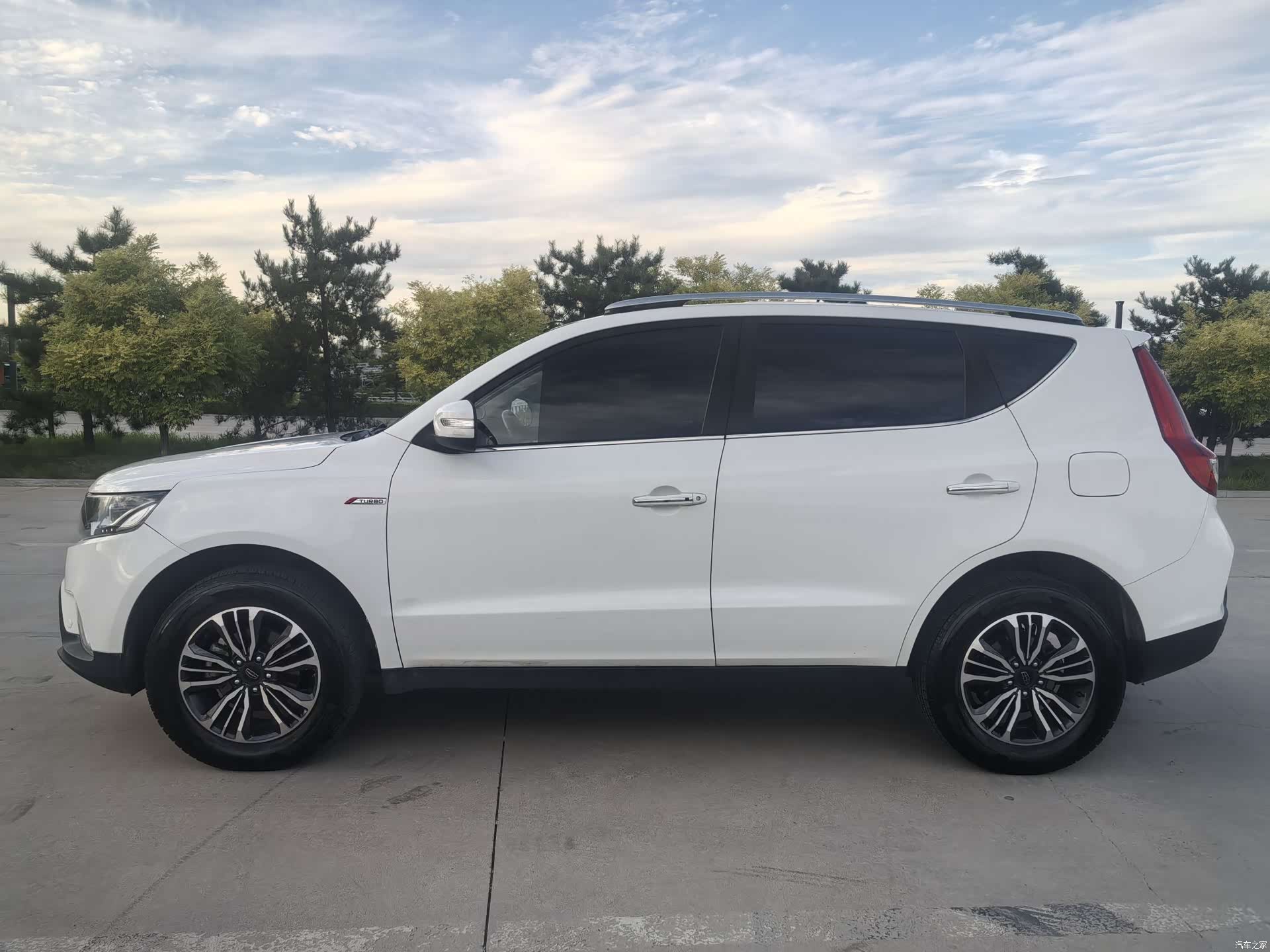 Geely X6, 2017 2