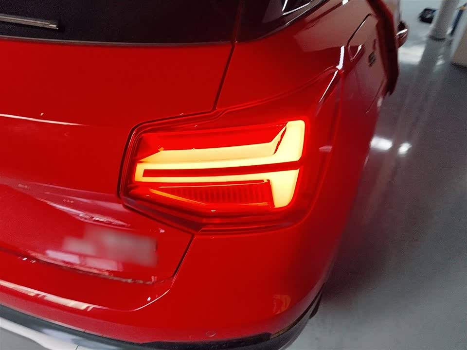 Audi Q2L Audi Q2L