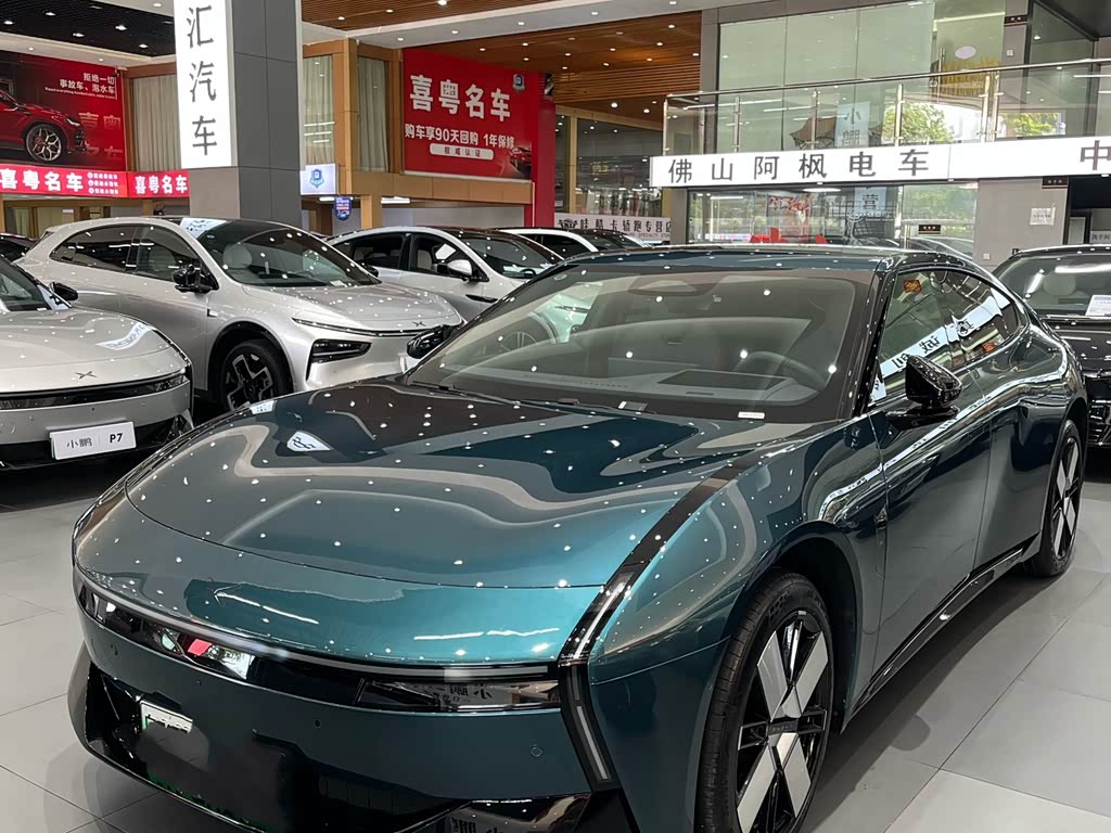 XPENG P7