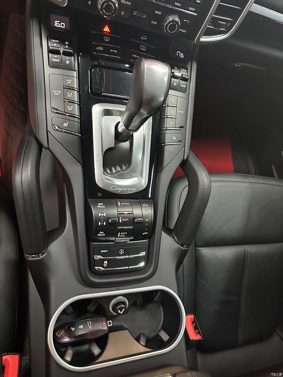 Porsche Cayenne, 2016 13