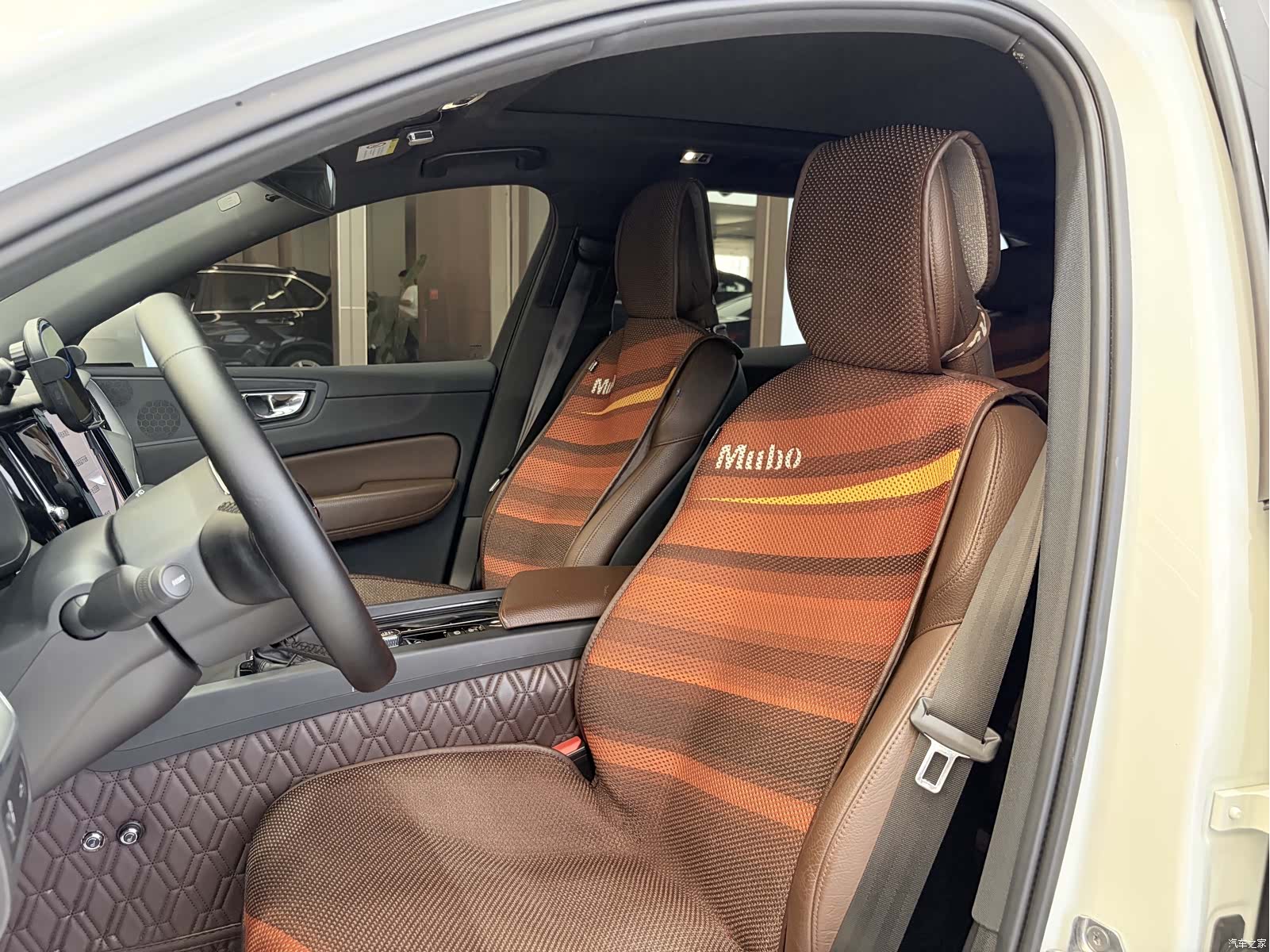 Volvo XC60, 2021 11