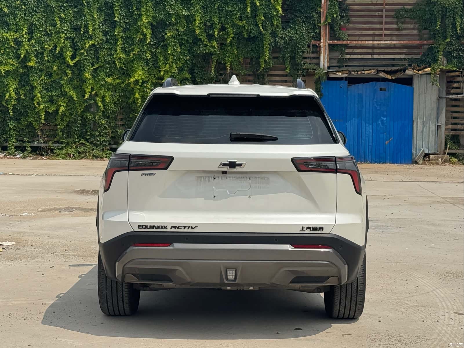 Chevrolet Equinox, 2025 все фото