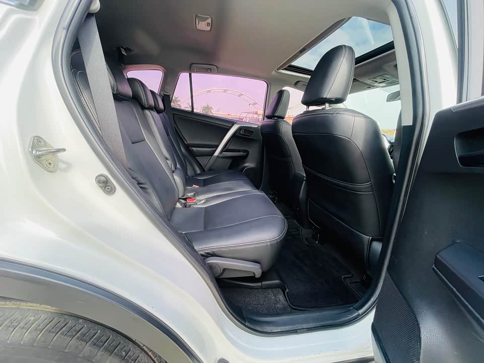 Toyota RAV4 Rongfang