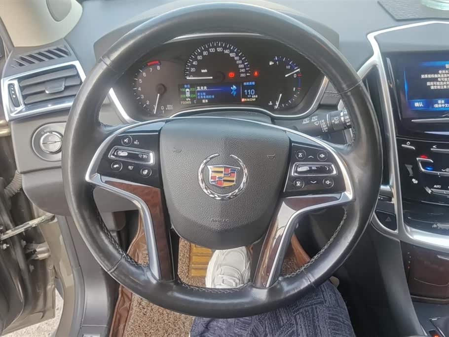 Cadillac SRX