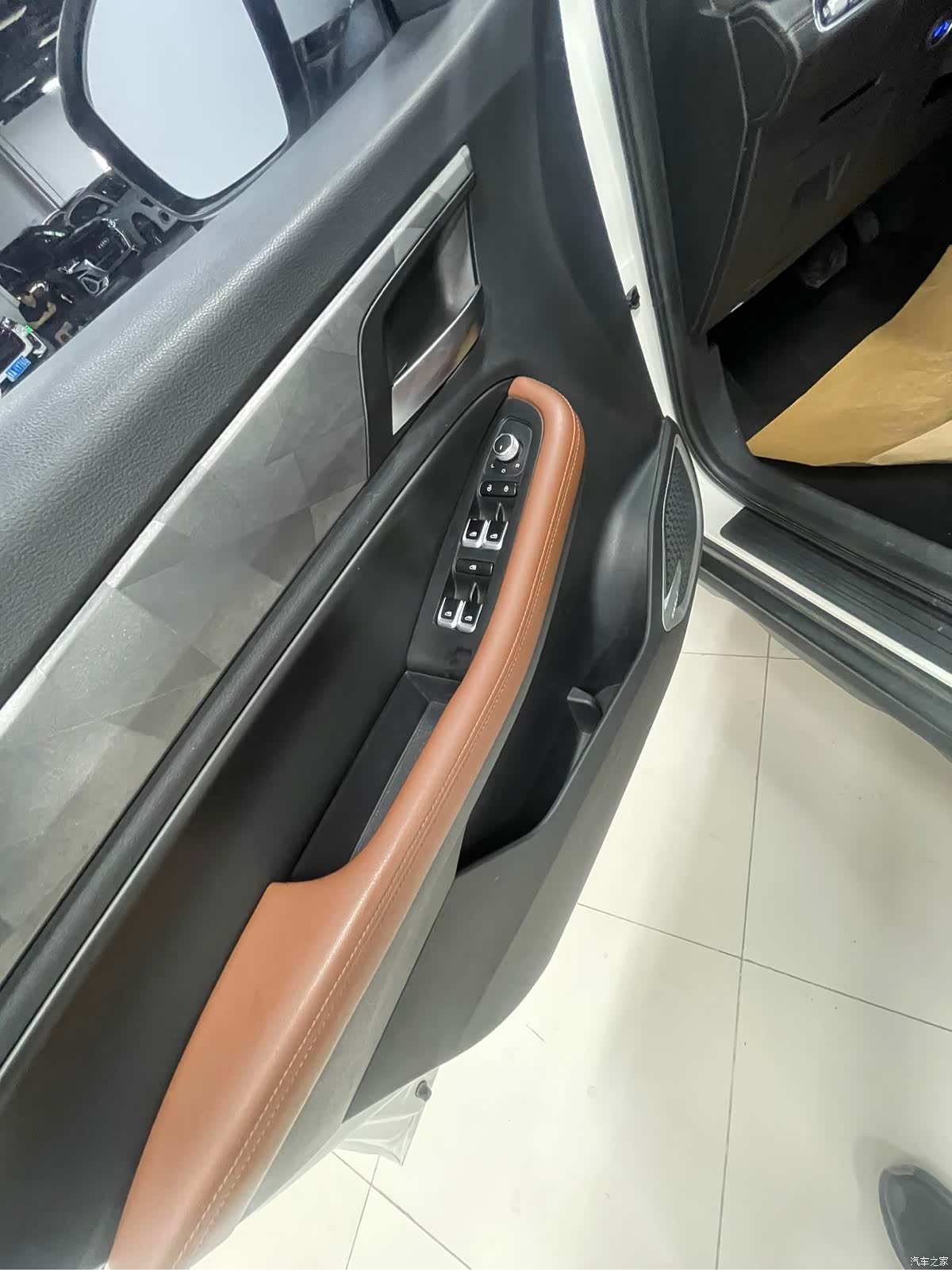 Geely X6, 2022 18