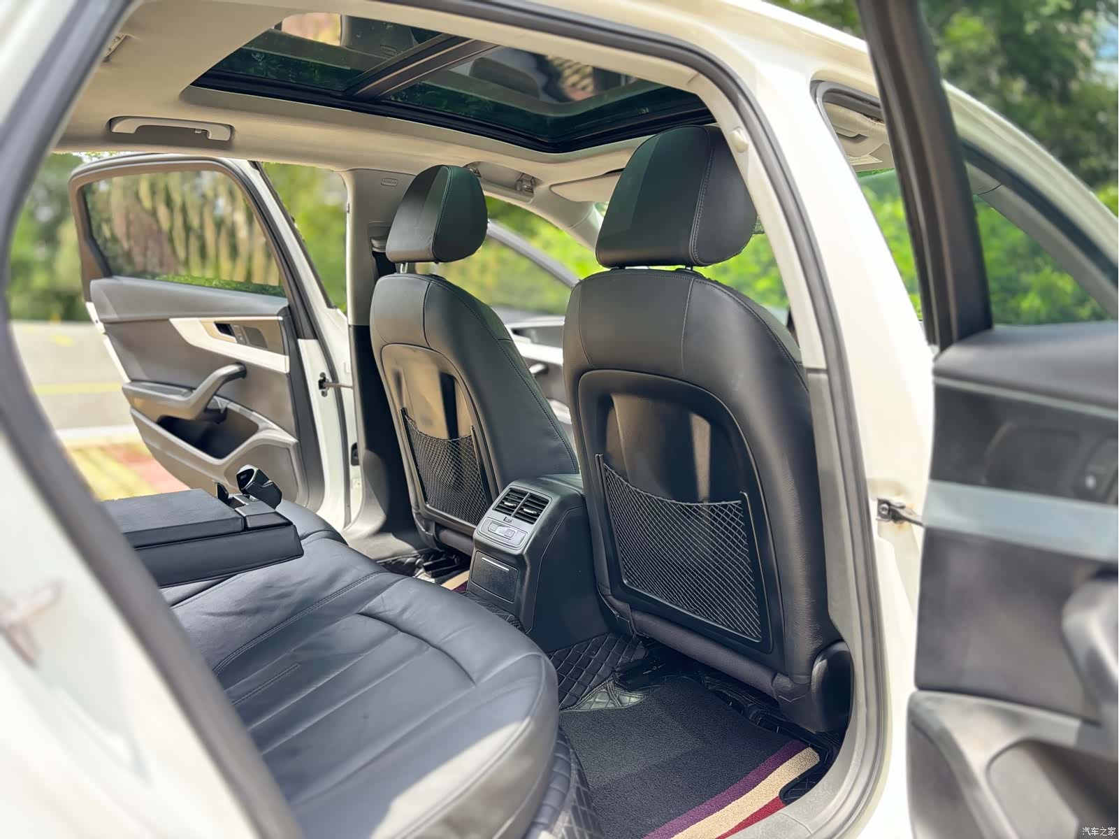 Audi A4L, 2019 11