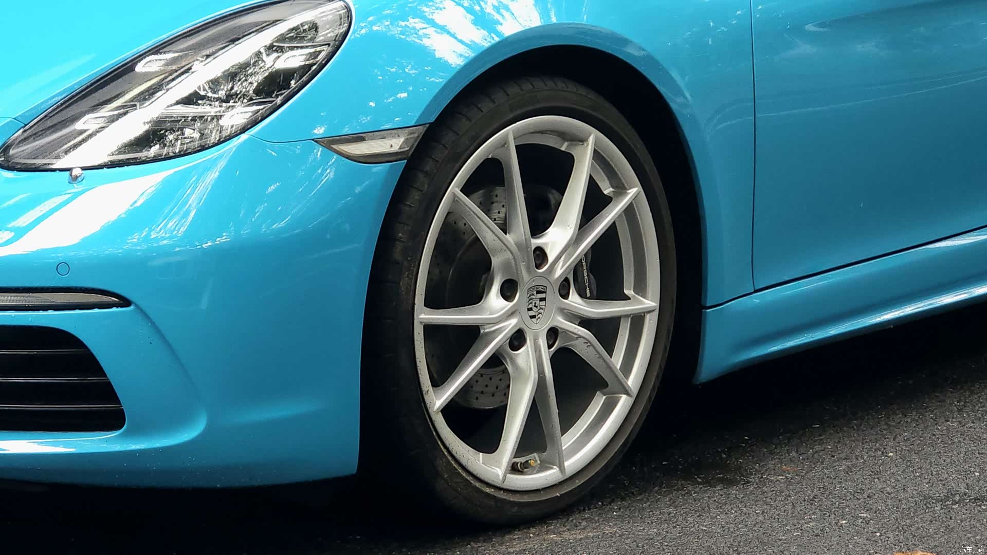 Porsche Cayman, 2019 9