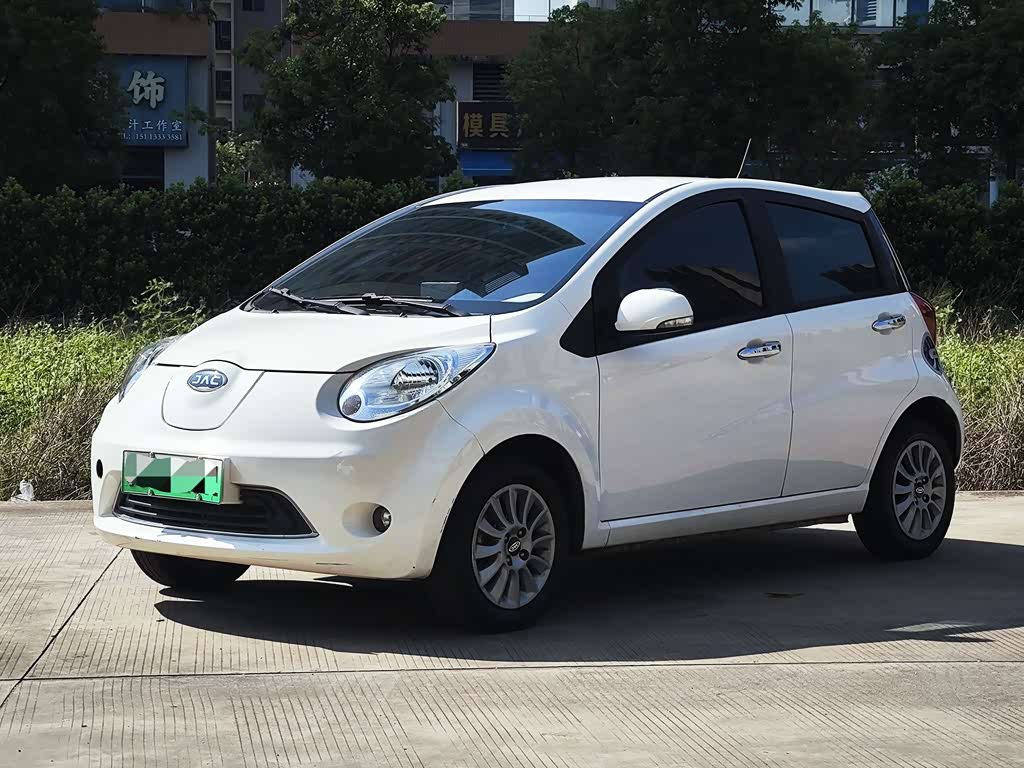 JAC iEV6E