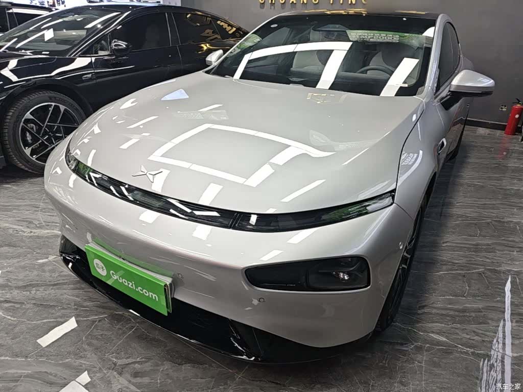 Xpeng P7, 2023 1