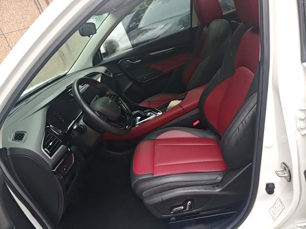 DongFeng AX7, 2022 15